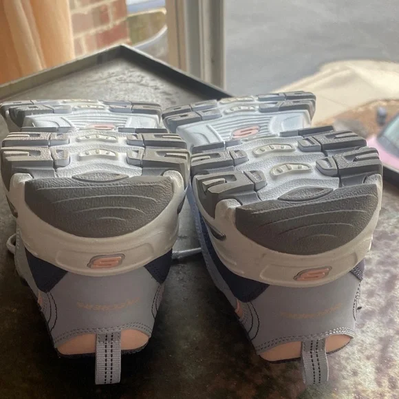 Skechers D’Lites Air Cooled Memory Foam Women's Athletic Shoes. LtBlue&Pink. US8 - Picture 8 of 14